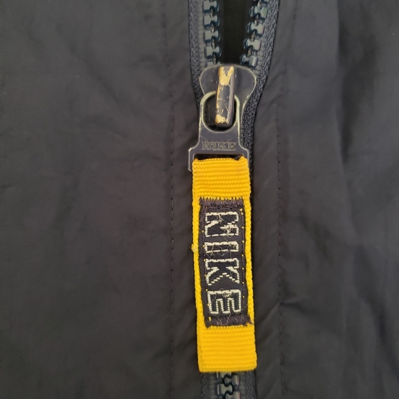 90s Vintage NIKE Lightweight Zip Up Windbreaker Track Jacket Yellow and Navy - Picture 3 of 5